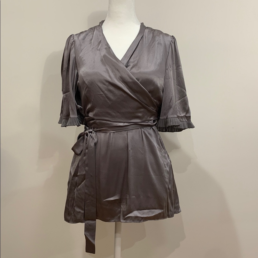 BCBGMAXAZRIA silk grey blouse